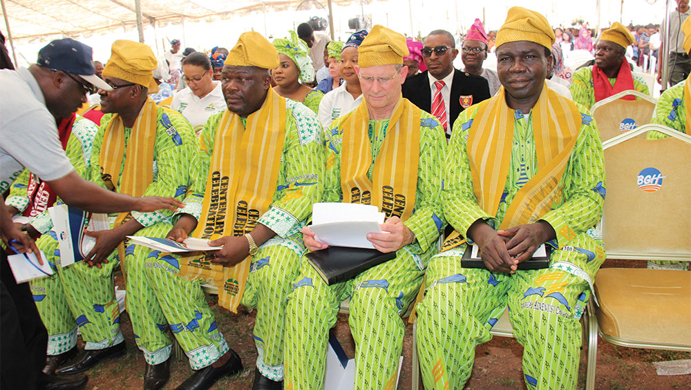 O pastor e presidente da igreja mundial Ted Wilson participa da comemoração do centenário da Igreja Adventista na Nigéria. Crédito: WAD