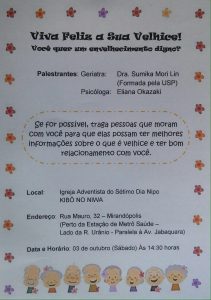 Cartazes em japonês chamam a atenção dos mais velhos, que não entendem o português