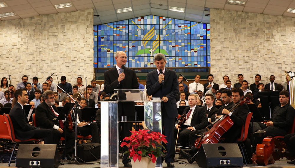Centenário-da-FAT-pastor-Ted-Wilson