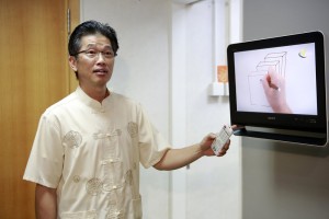 Billy Liu, atual diretor-executivo do centro de mídia em Hong Kong, na China. Créditos da imagem: reprodução Adventist Review