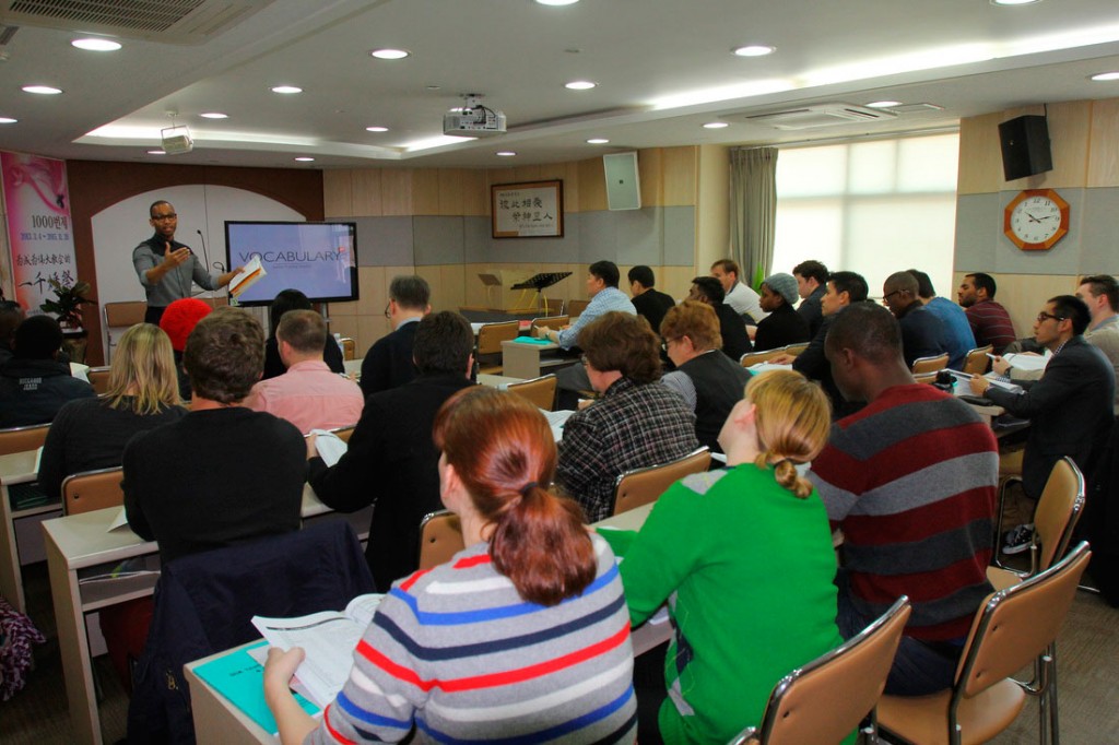 Maior-escola-adventista-de-inglês-enfrenta-dificuldades-para-contratar-professores-comprometidos-com-a-filosofia-educacional-da-igreja-interna