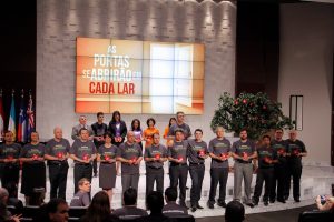 pequenos-grupos-devem-crescer-10-em-2015